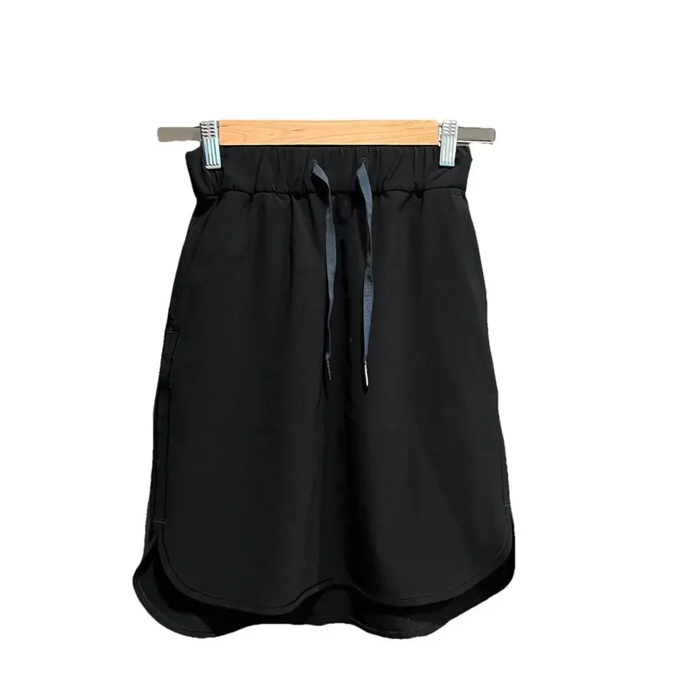 Lululemon Black On The Fly Pull On Women's‎ Activewear Skirt Size 2